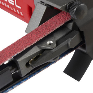 Milwaukee Levigatrice a nastro M12 FUEL™ 10 mm